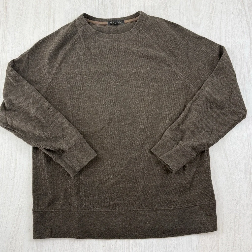 Banana Republic this product